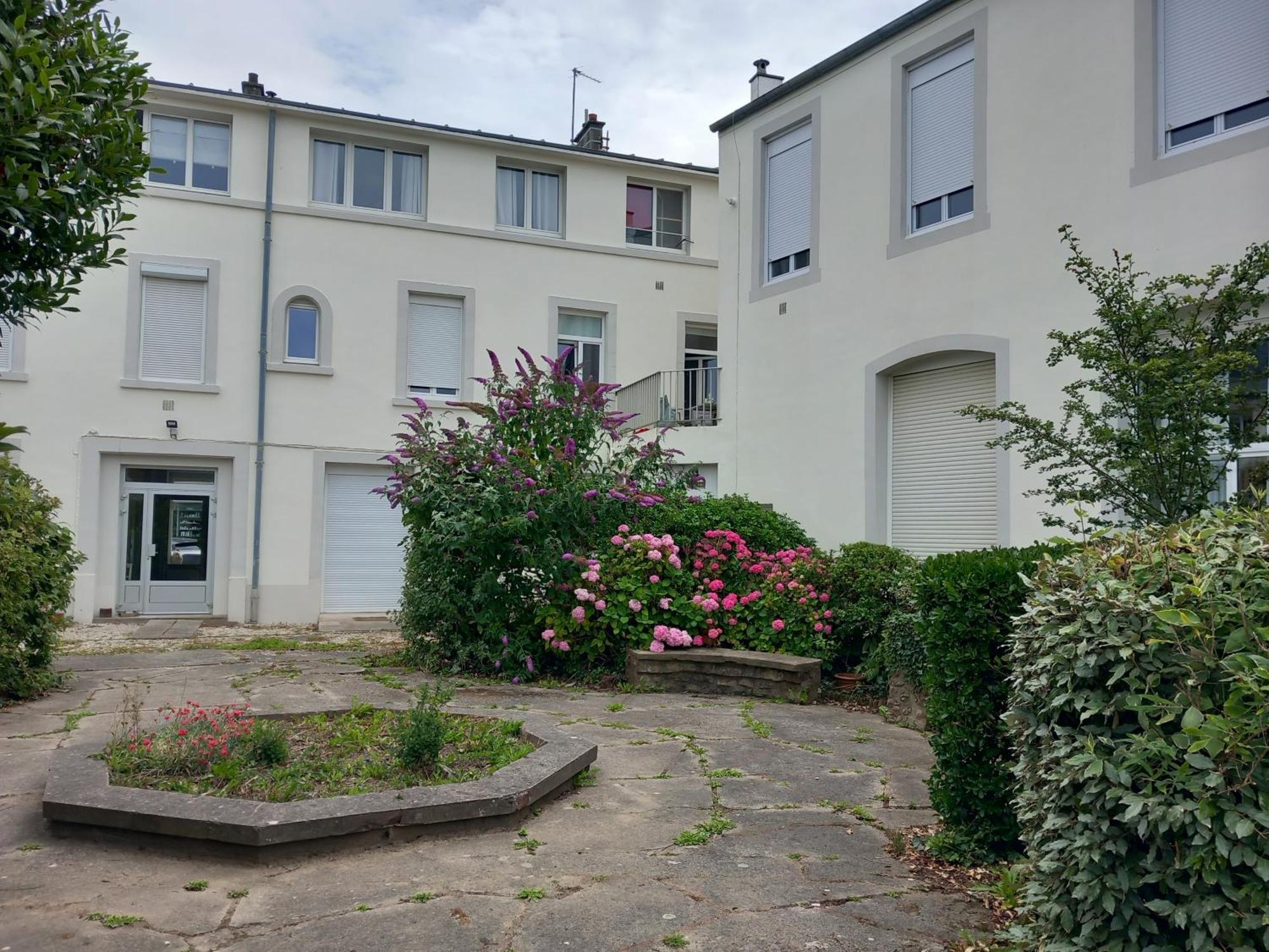 Studio 30 m2 refait à neuf idéalement situé centre ville et plage Wimereux Exterior foto